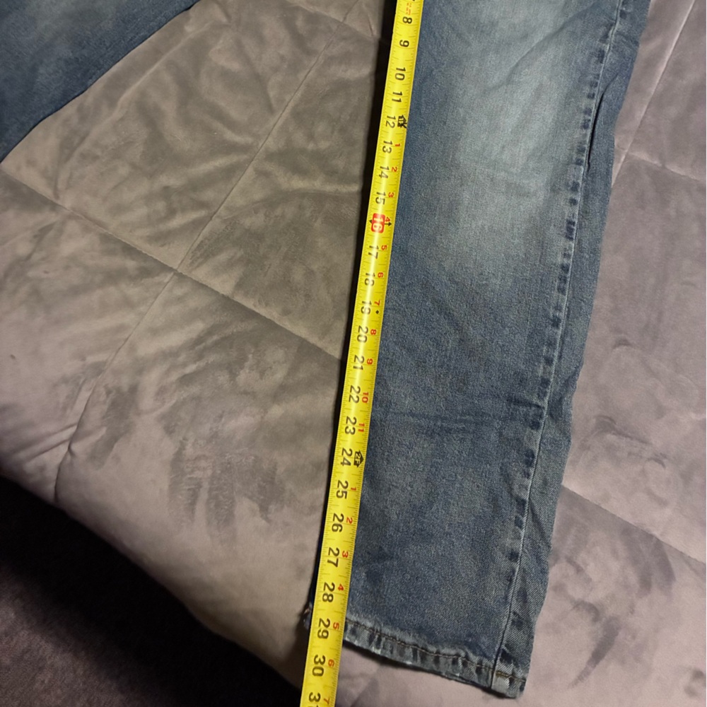 Levi's Straight Men's Jeans in Light Blue Denim - Picture 5 of 6